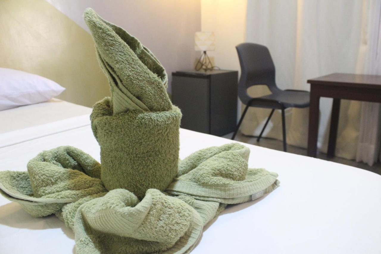 Ninie'S Place بويرتو برينسيسا المظهر الخارجي الصورة