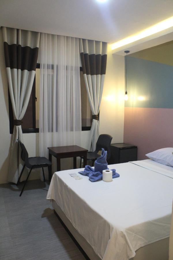 Ninie'S Place بويرتو برينسيسا المظهر الخارجي الصورة