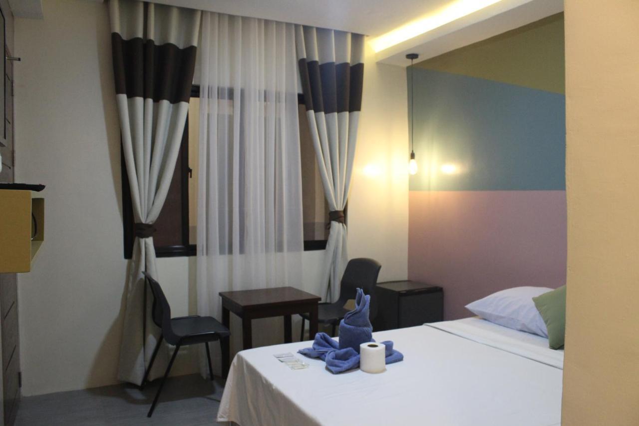 Ninie'S Place بويرتو برينسيسا المظهر الخارجي الصورة