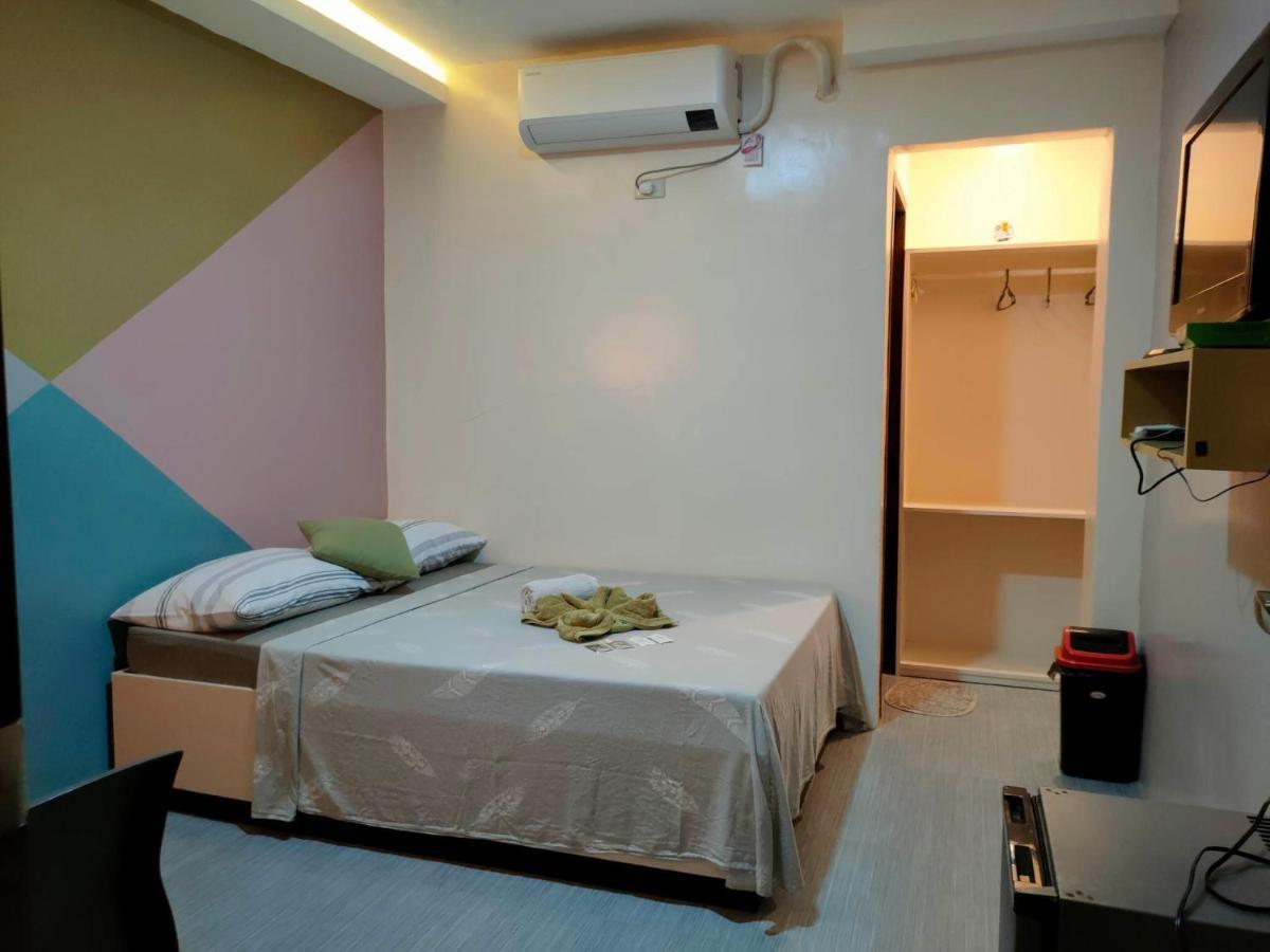 Ninie'S Place بويرتو برينسيسا المظهر الخارجي الصورة