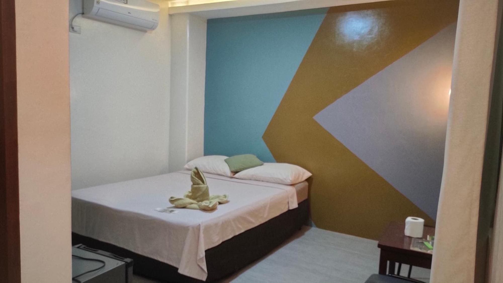 Ninie'S Place بويرتو برينسيسا المظهر الخارجي الصورة