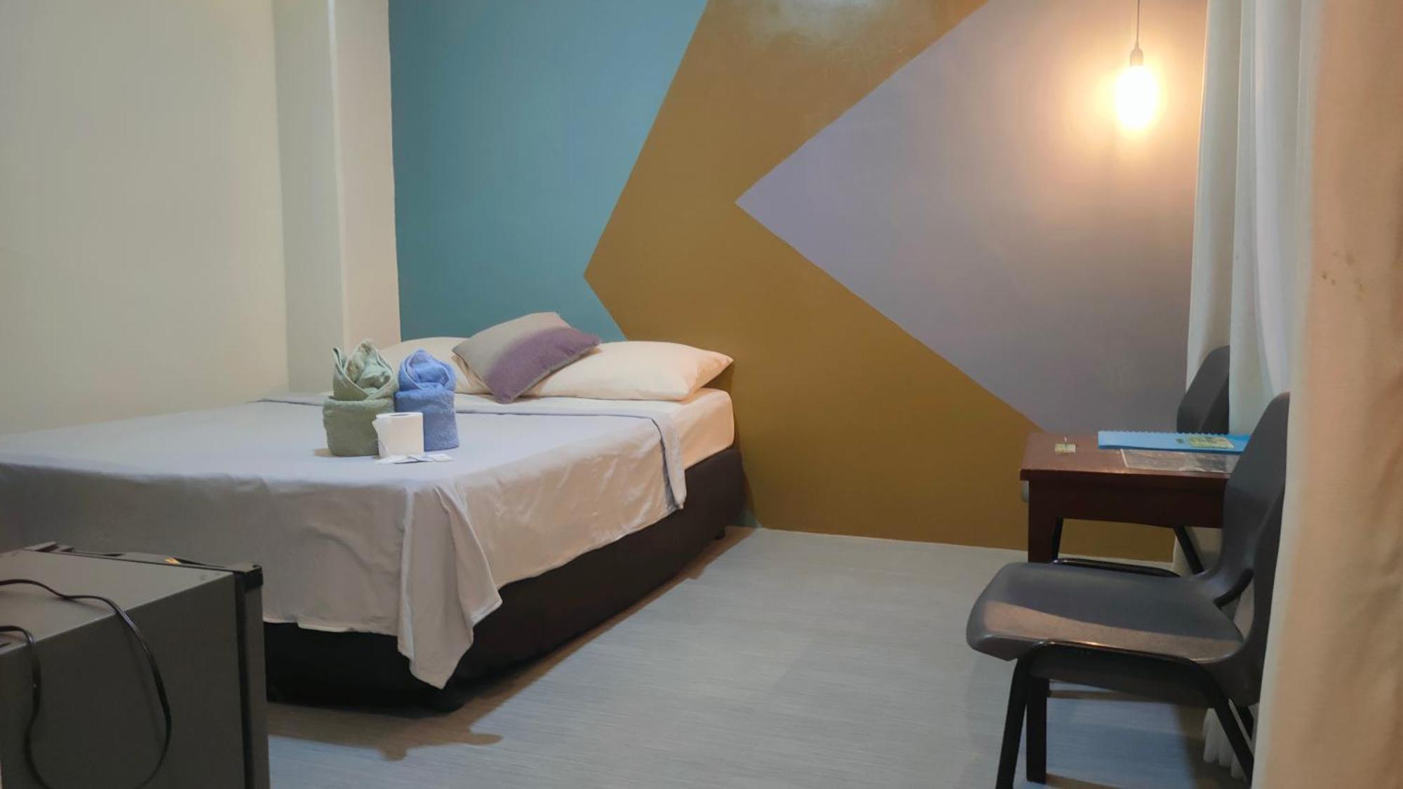Ninie'S Place بويرتو برينسيسا المظهر الخارجي الصورة